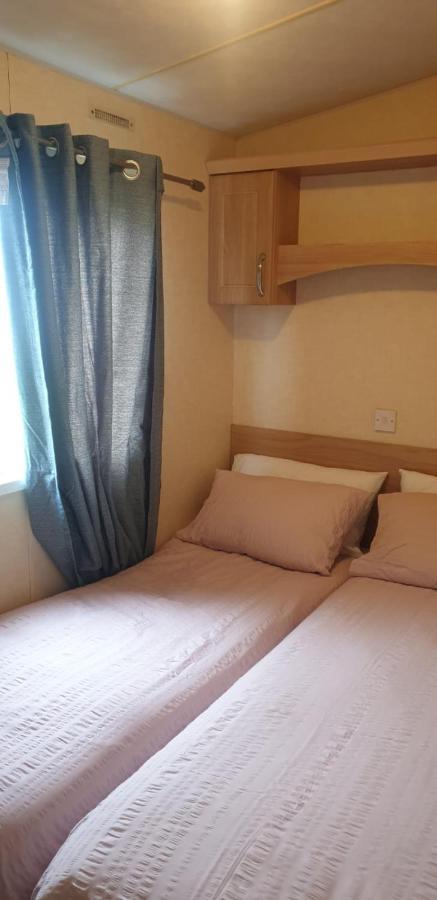 Private Caravan Situated At Parkdean Holiday Resort St Margaret'S At Cliffe Number 18 מראה חיצוני תמונה